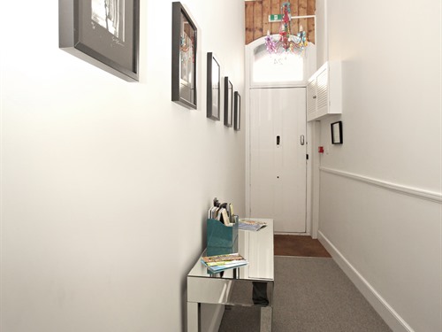 Villa-Ensuite with Shower-City View-Arthouse