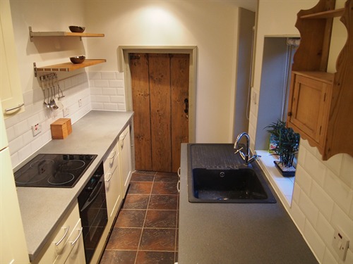 Cottage-Cottage-Private Bathroom