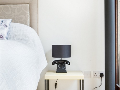 Guest room